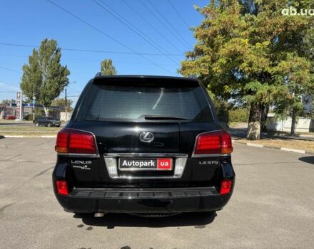 Черный Лексус LX 570, объемом двигателя 57 л и пробегом 153 тыс. км за 25490 $, фото 5 на Automoto.ua