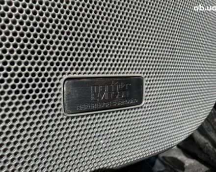 Черный Лексус LX 570, объемом двигателя 57 л и пробегом 153 тыс. км за 25490 $, фото 80 на Automoto.ua