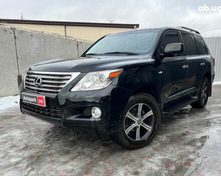 Черный Лексус LX 570, объемом двигателя 57 л и пробегом 153 тыс. км за 25490 $, фото 2 на Automoto.ua