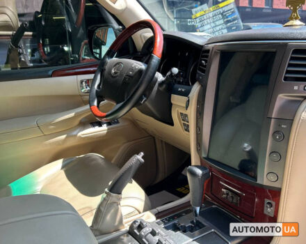 Чорний Лексус LX 570, об'ємом двигуна 5.7 л та пробігом 289 тис. км за 29000 $, фото 11 на Automoto.ua