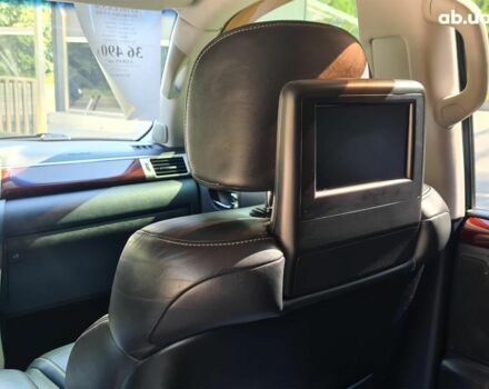 Чорний Лексус LX 570, об'ємом двигуна 57 л та пробігом 154 тис. км за 35490 $, фото 56 на Automoto.ua