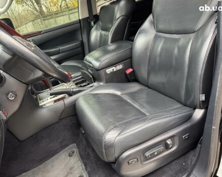 Чорний Лексус LX 570, об'ємом двигуна 57 л та пробігом 154 тис. км за 35490 $, фото 49 на Automoto.ua