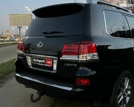 Черный Лексус LX 570, объемом двигателя 5.7 л и пробегом 192 тыс. км за 33990 $, фото 8 на Automoto.ua