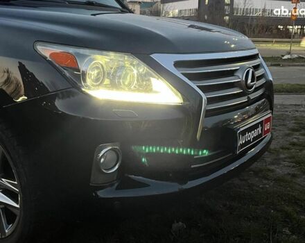 Черный Лексус LX 570, объемом двигателя 5.7 л и пробегом 192 тыс. км за 33990 $, фото 18 на Automoto.ua