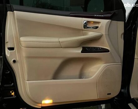 Черный Лексус LX 570, объемом двигателя 5.7 л и пробегом 192 тыс. км за 33990 $, фото 10 на Automoto.ua