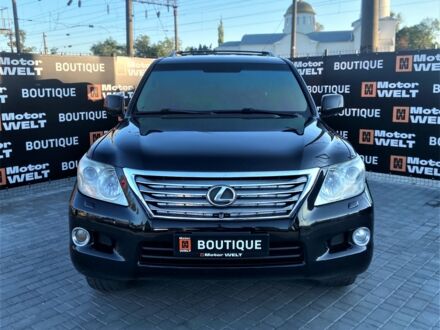 Черный Лексус LX 570, объемом двигателя 57 л и пробегом 216 тыс. км за 29999 $, фото 1 на Automoto.ua