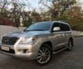 Серый Лексус LX 570, объемом двигателя 5.7 л и пробегом 141 тыс. км за 41500 $, фото 1 на Automoto.ua