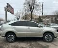 Серый Лексус RX 300, объемом двигателя 3 л и пробегом 450 тыс. км за 8690 $, фото 4 на Automoto.ua