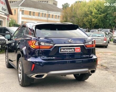 Лексус RX 300 2019 в Виннице на Automoto.ua Синий Лексус RX 300, объемом двигателя 2 л и пробегом 113 тыс. км за 36190 $, фото 6 на Automoto.ua
