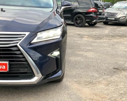 Лексус RX 300 2019 в Виннице на Automoto.ua Синий Лексус RX 300, объемом двигателя 2 л и пробегом 113 тыс. км за 36190 $, фото 9 на Automoto.ua