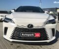Белый Лексус RX 350, объемом двигателя 2.5 л и пробегом 11 тыс. км за 69690 $, фото 1 на Automoto.ua