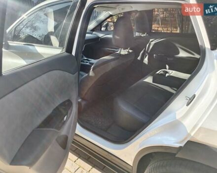 Білий Лексус RZ, об'ємом двигуна 0 л та пробігом 4 тис. км за 40000 $, фото 6 на Automoto.ua