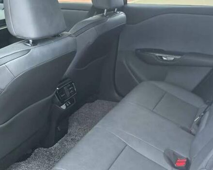 Белый Лексус RZ, объемом двигателя 0 л и пробегом 4 тыс. км за 42000 $, фото 3 на Automoto.ua