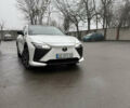 Белый Лексус RZ, объемом двигателя 0 л и пробегом 40 тыс. км за 37300 $, фото 2 на Automoto.ua