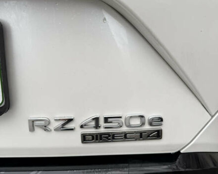 Белый Лексус RZ, объемом двигателя 0 л и пробегом 40 тыс. км за 37300 $, фото 11 на Automoto.ua