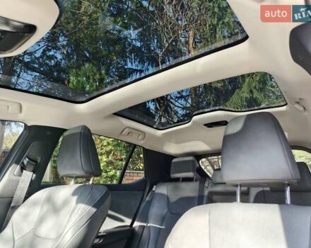 Білий Лексус RZ, об'ємом двигуна 0 л та пробігом 4 тис. км за 40000 $, фото 10 на Automoto.ua