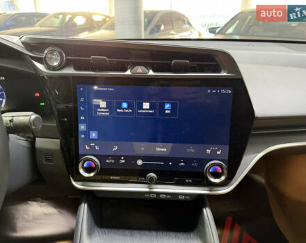 Білий Лексус RZ, об'ємом двигуна 0 л та пробігом 9 тис. км за 41900 $, фото 26 на Automoto.ua