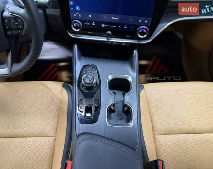 Білий Лексус RZ, об'ємом двигуна 0 л та пробігом 9 тис. км за 41900 $, фото 27 на Automoto.ua