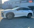 Белый Лексус RZ, объемом двигателя 0 л и пробегом 1 тыс. км за 42499 $, фото 5 на Automoto.ua