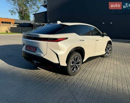 Лексус RZ 2024 у Трускавце на Automoto.ua Білий Лексус RZ, об'ємом двигуна 0 л та пробігом 1 тис. км за 38500 $, фото 7 на Automoto.ua