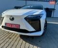 Белый Лексус RZ, объемом двигателя 0 л и пробегом 1 тыс. км за 42499 $, фото 9 на Automoto.ua