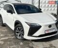Белый Лексус RZ, объемом двигателя 0 л и пробегом 13 тыс. км за 39500 $, фото 1 на Automoto.ua