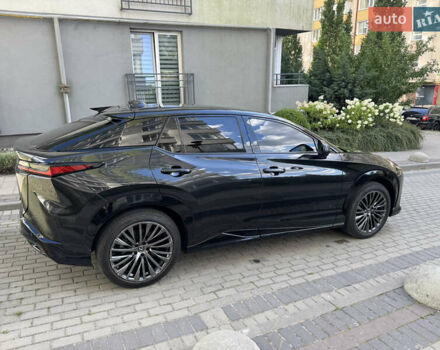 Лексус RZ 2023 у Львові на Automoto.ua Чорний Лексус RZ, об'ємом двигуна 0 л та пробігом 10 тис. км за 45000 $, фото 3 на Automoto.ua