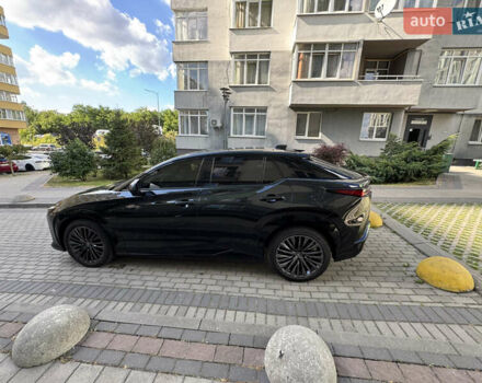Лексус RZ 2023 у Львові на Automoto.ua Чорний Лексус RZ, об'ємом двигуна 0 л та пробігом 10 тис. км за 45000 $, фото 5 на Automoto.ua