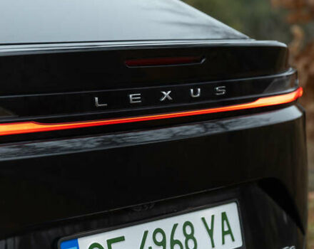 Чорний Лексус RZ, об'ємом двигуна 0 л та пробігом 25 тис. км за 35800 $, фото 7 на Automoto.ua