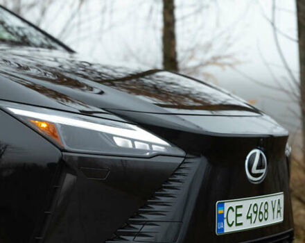 Чорний Лексус RZ, об'ємом двигуна 0 л та пробігом 25 тис. км за 35800 $, фото 6 на Automoto.ua