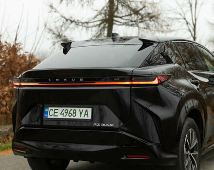 Чорний Лексус RZ, об'ємом двигуна 0 л та пробігом 25 тис. км за 35800 $, фото 15 на Automoto.ua