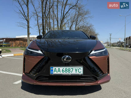 Лексус RZ 2024 у Києві на Automoto.ua Коричневий Лексус RZ, об'ємом двигуна 0 л та пробігом 1 тис. км за 50990 $, фото 1 на Automoto.ua