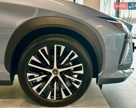 Лексус RZ, объемом двигателя 0 л и пробегом 24 тыс. км за 48900 $, фото 4 на Automoto.ua