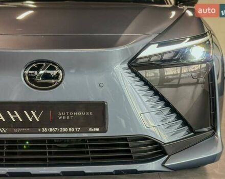 Лексус RZ, объемом двигателя 0 л и пробегом 24 тыс. км за 48900 $, фото 3 на Automoto.ua