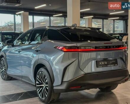 Лексус RZ, объемом двигателя 0 л и пробегом 24 тыс. км за 48900 $, фото 35 на Automoto.ua