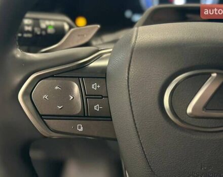 Лексус RZ, объемом двигателя 0 л и пробегом 24 тыс. км за 48900 $, фото 15 на Automoto.ua