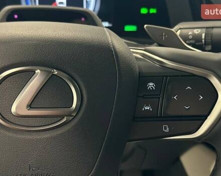 Лексус RZ, объемом двигателя 0 л и пробегом 24 тыс. км за 48900 $, фото 16 на Automoto.ua