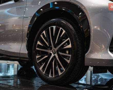 Лексус RZ, объемом двигателя 0 л и пробегом 0 тыс. км за 71976 $, фото 11 на Automoto.ua