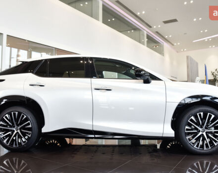 Лексус RZ, об'ємом двигуна 0 л та пробігом 0 тис. км за 69014 $, фото 1 на Automoto.ua