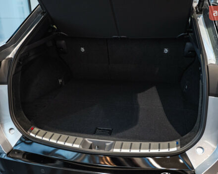 Лексус RZ, объемом двигателя 0 л и пробегом 0 тыс. км за 71976 $, фото 15 на Automoto.ua