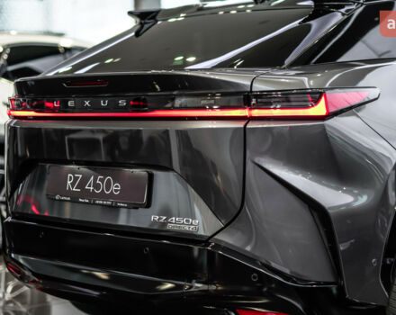 Лексус RZ, объемом двигателя 0 л и пробегом 0 тыс. км за 69773 $, фото 7 на Automoto.ua