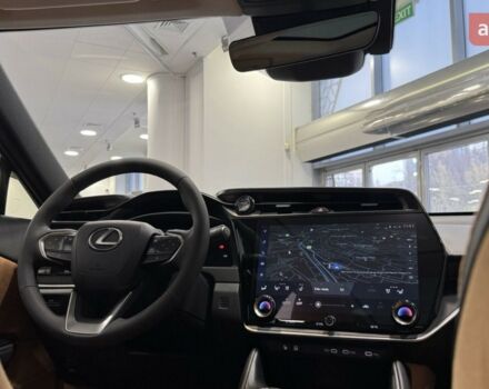 Лексус RZ, об'ємом двигуна 0 л та пробігом 0 тис. км за 71264 $, фото 7 на Automoto.ua