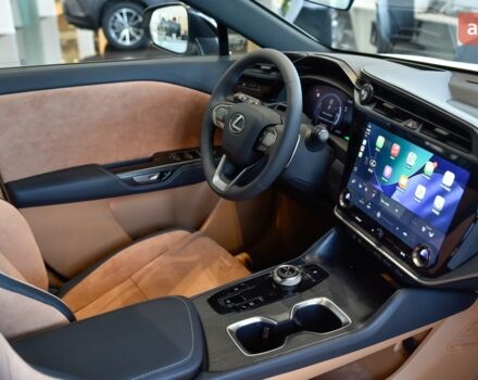 Лексус RZ, об'ємом двигуна 0 л та пробігом 0 тис. км за 69014 $, фото 3 на Automoto.ua