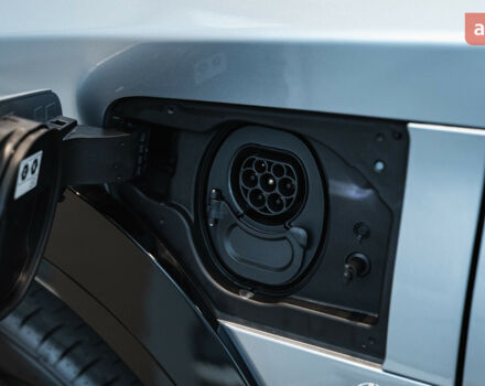 Лексус RZ, объемом двигателя 0 л и пробегом 0 тыс. км за 71976 $, фото 18 на Automoto.ua