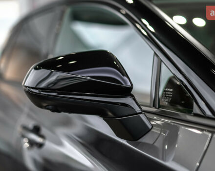 Лексус RZ, объемом двигателя 0 л и пробегом 0 тыс. км за 69773 $, фото 8 на Automoto.ua