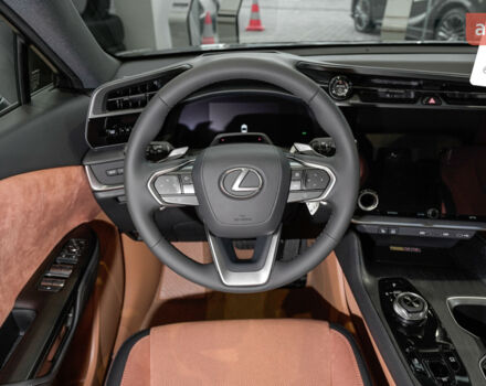 Лексус RZ, объемом двигателя 0 л и пробегом 0 тыс. км за 69773 $, фото 11 на Automoto.ua