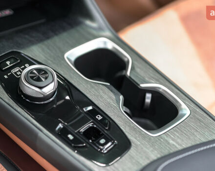 Лексус RZ, объемом двигателя 0 л и пробегом 0 тыс. км за 69773 $, фото 18 на Automoto.ua