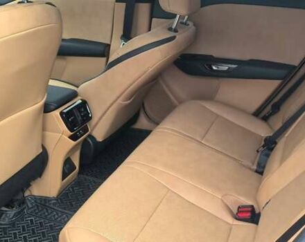 Серый Лексус RZ, объемом двигателя 0 л и пробегом 17 тыс. км за 39000 $, фото 3 на Automoto.ua