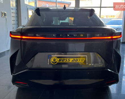 Лексус RZ 2023 в Червонограде на Automoto.ua Серый Лексус RZ, объемом двигателя 0 л и пробегом 22 тыс. км за 51000 $, фото 5 на Automoto.ua