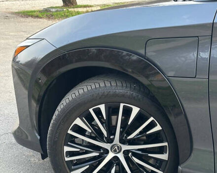 Серый Лексус RZ, объемом двигателя 0 л и пробегом 7 тыс. км за 54850 $, фото 13 на Automoto.ua